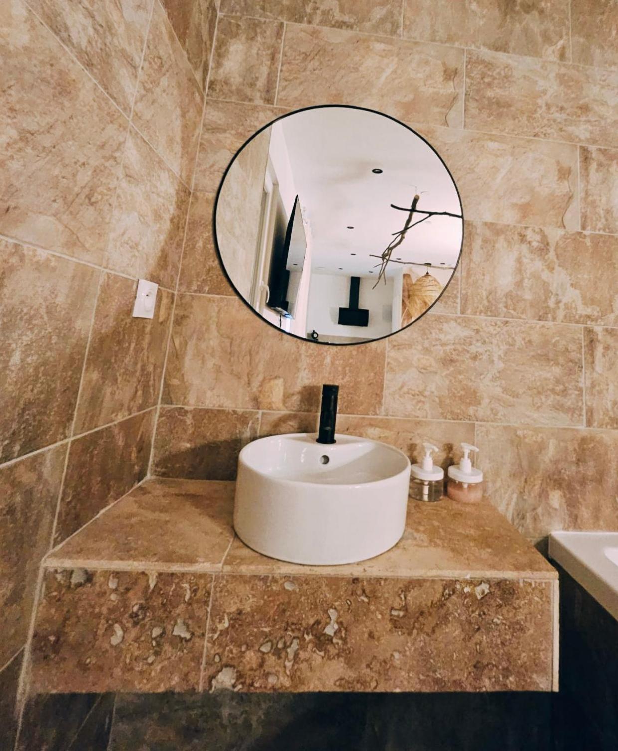 L'Experience Love Room Saint-Jean-Bonnefonds Dış mekan fotoğraf
