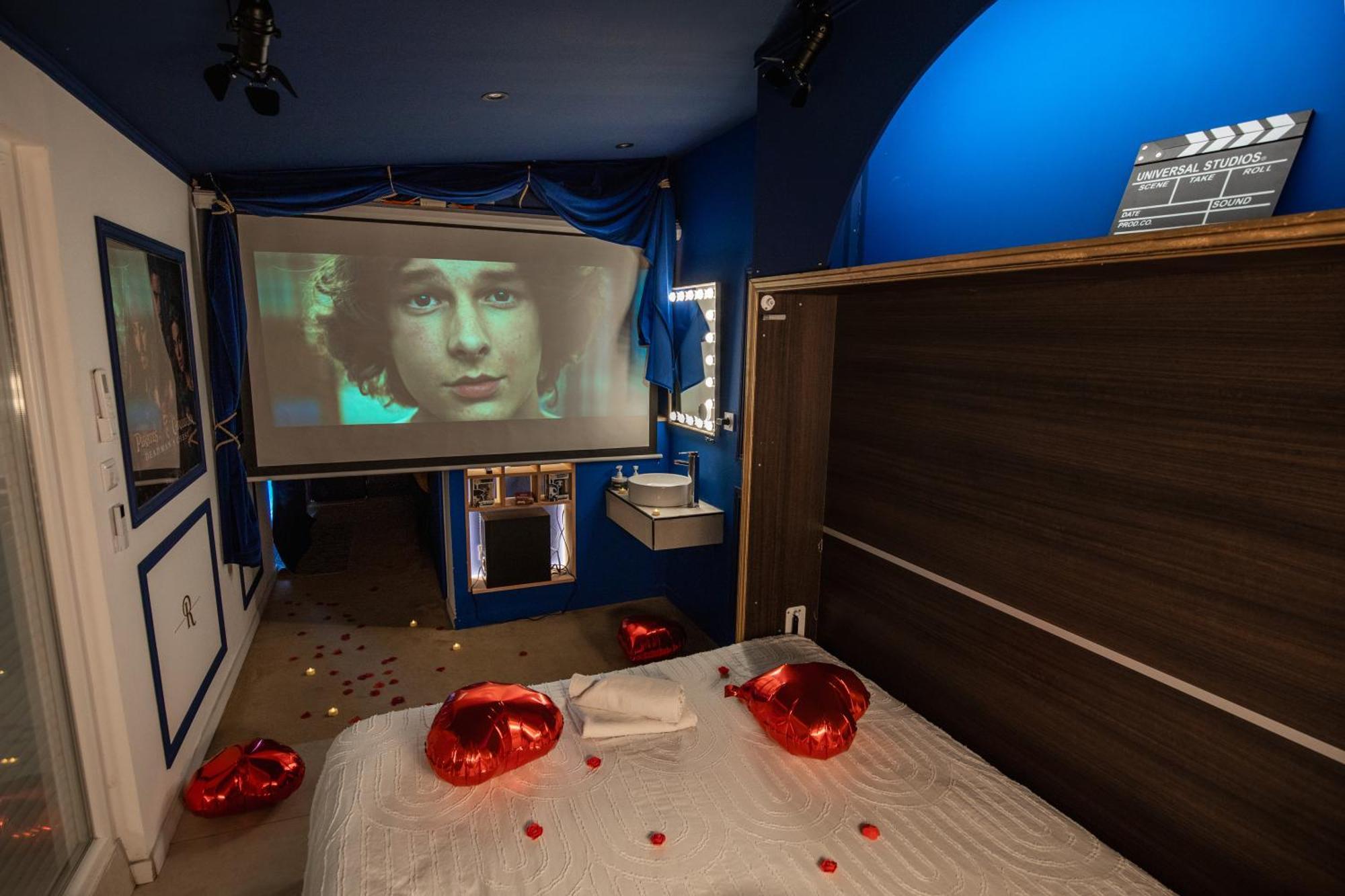 L'Experience Love Room Saint-Jean-Bonnefonds Dış mekan fotoğraf